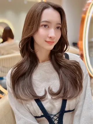 セミロング カラー 縮毛矯正✨🫧 レイヤー川村利幸のヘアスタイル