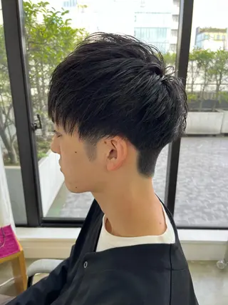 ショート メンズ ⭐️当日OK⭐️ 岩田峻のヘアスタイル
