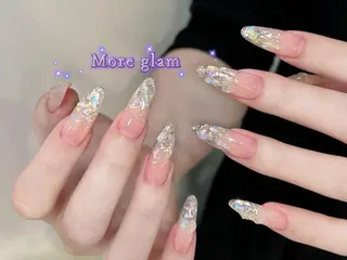 ネイル MoreGlam Nailsのネイルデザイン