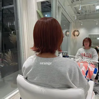 ショート カラー 峯崎 葵のヘアスタイル