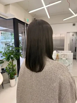 ミディアム カラー 表参道🌿赤み消し カラー/チナツのヘアスタイル