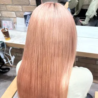 セミロング カラー フェザー/シャドウ/ メッシュパーマのヘアスタイル