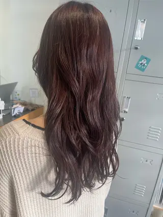 カラー サワダ ミナミのヘアスタイル