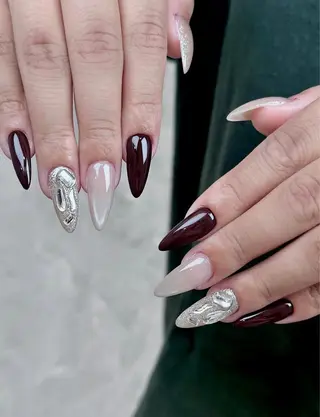 ミディアム Aila Nail HanChanのネイルデザイン