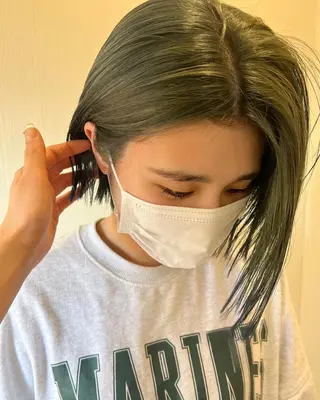 ショート カラー トレンドと似合わせ/ マンツーマン/西上楓のヘアスタイル