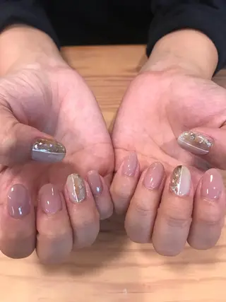 ネイル 佐藤  悠子のネイルデザイン