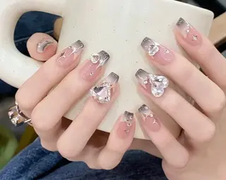 ネイル D-BEAUTY Nailsalonのネイルデザイン