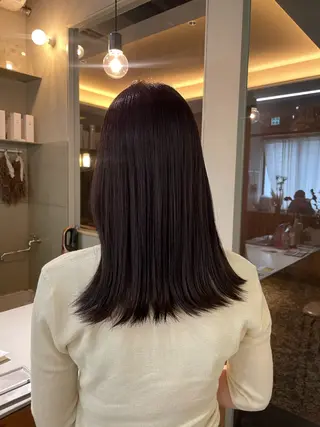 ミディアム カラー 山下 悠月のヘアスタイル