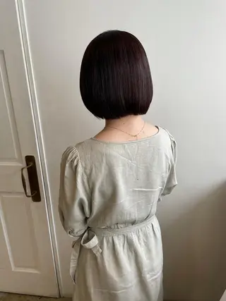 ショート カラー MIOベージュカラー 柔らかいカラーのヘアスタイル