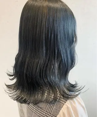 セミロング カラー ヘアアレンジ ayumi🌈 インナーカラー🌈のヘアスタイル