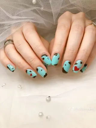 ネイル PLUM BELL 横浜自宅ネイルのネイルデザイン