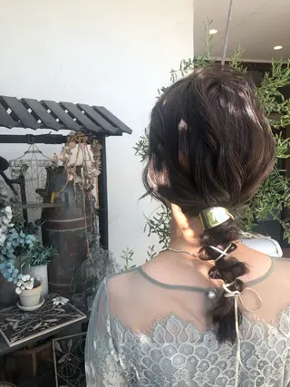 ミディアム ヘアアレンジ 山下 襟華のヘアスタイル