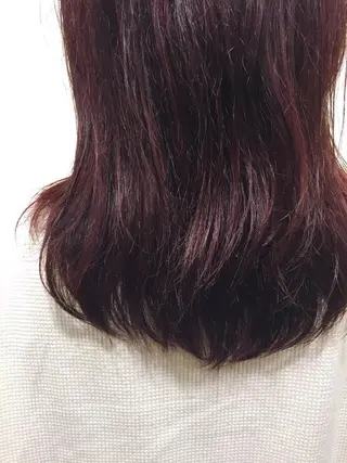 ミディアム カラー 高浜 夕海のヘアスタイル