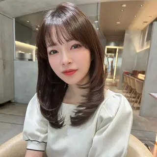 セミロング 縮毛矯正・似合わせ タナカ レイヤのヘアスタイル