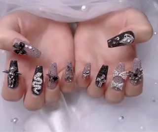 ネイル UMI ネイルサロン新宿🎀のネイルデザイン