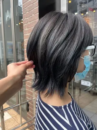 セミロング カラー パーマ ヘアアレンジ メンズ キッズ ネイル マツエク・マツパ アイブロウ 久木原 ゆりのヘアスタイル