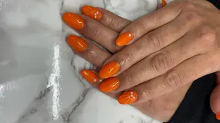 ミディアム ブラウン 広奈子のネイルデザイン