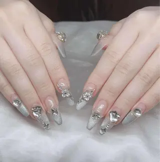 ネイル Lee Nailsのネイルデザイン
