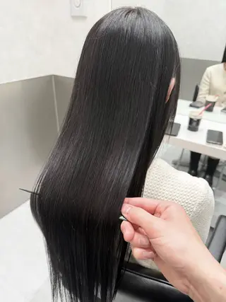 ロング 美髪職人あお🦕 髪質改善｜原宿のヘアスタイル