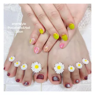 ショート ネイル 👑enen style👑のネイルデザイン