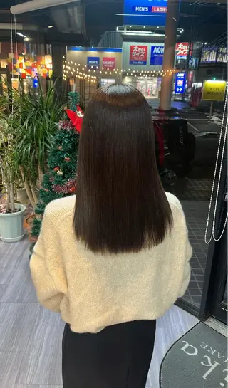 ミディアム カラー alu yuinaのヘアスタイル