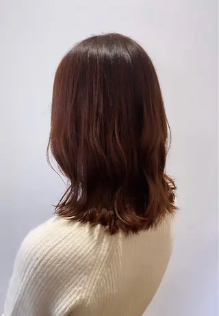 ミディアム カラー wakana / くびれカットのヘアスタイル