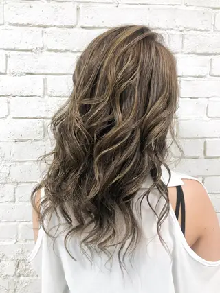 セミロング カラー welring hair salonのヘアスタイル
