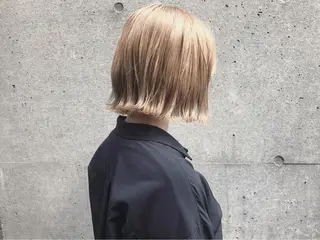 ショート カラー ボブ　ショート 特化 迫田紘史のヘアスタイル
