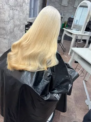 ロング ⚡️ エマ🥑のヘアスタイル