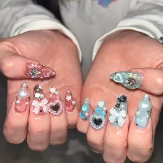 ネイル MODA MANAMIᵕ̈のネイルデザイン