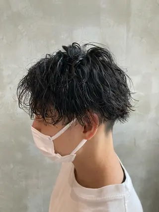 ショート パーマ メンズ 波巻きスパイラルパー マ/シャドウパーマ駿のヘアスタイル