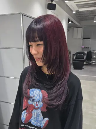カラー ロング YOKUTO/本日️ ️⭕️インナーカラーのヘアスタイル