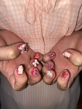 ネイル en　nail 池袋店所属・個性派🌺推しネイル 💅💞hota🐇のネイルデザイン