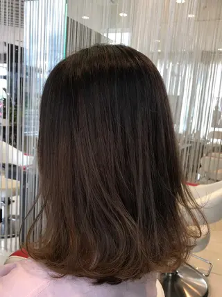 ミディアム カラー ヘアアレンジ 大塚 貴之のヘアスタイル