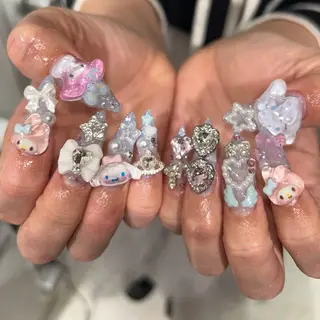 ネイル MODA MANAMIᵕ̈のネイルデザイン