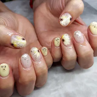 ネイル 栗東駅 徒歩10分 ネイルサロン ディアのネイルデザイン