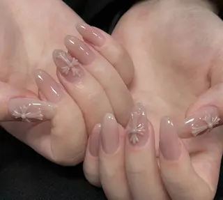 ネイル Pure&Rich Nailのネイルデザイン