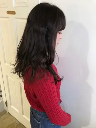 セミロング カラー MIOベージュカラー 柔らかいカラーのヘアスタイル