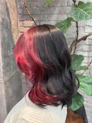 ミディアム カラー 高相 乃愛のヘアスタイル