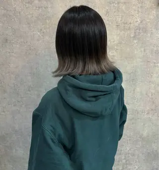 ショート カラー 山田 明のヘアスタイル