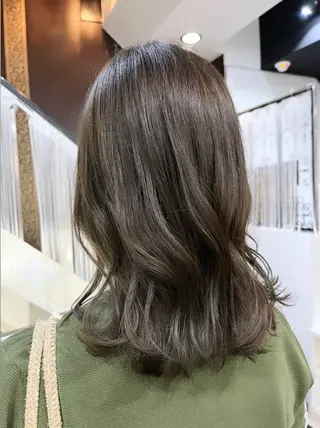 ミディアム yuki🌼 Hip's decoのヘアスタイル