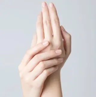 ネイル W（ダブリュー） 京橋のネイルデザイン