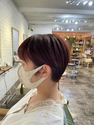 ショート カラー ✨透明感カラー🌱 上村　舜のヘアスタイル