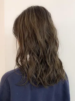 セミロング カラー fit /HONOKAのヘアスタイル