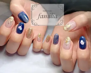 ネイル -nailroom- familiaのネイルデザイン