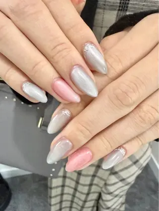 ネイル healing 【ヒルリン】のネイルデザイン