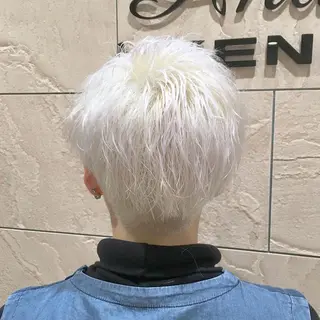ショート カラー メンズ ハイトーン特化🤍 浦住のヘアスタイル