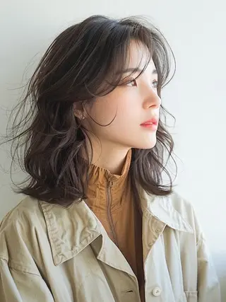 ミディアム eMii. 鎌倉のヘアスタイル