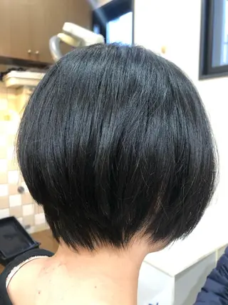ショート 谷口ゆめ/縮毛矯正/ 大人女子/眉ワックスのヘアスタイル