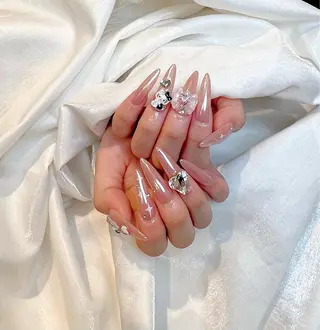 ネイル Lino+ ネイル&よもぎ蒸しのネイルデザイン